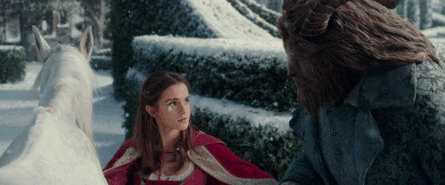 emma-watson-la-perfecta-bella-en-el-ultimo-trailer-de-la-bella-y-la-bestia {keyword}