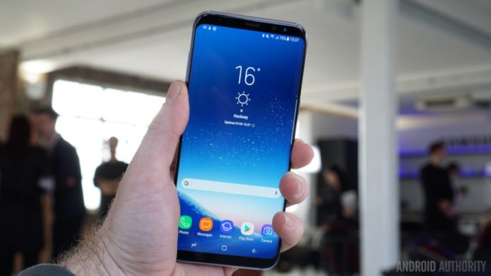 nuevo-fallo-en-el-s8-fallo-del-sensor-de-huellas-y-reinicios-aleatorios {keyword}