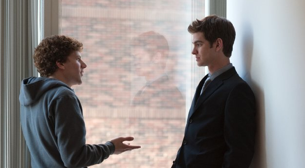 10-peliculas-de-exito-que-no-pasan-el-popular-y-conocido-test-de-bechdel {keyword}