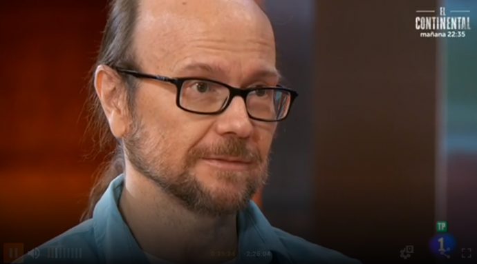 carmen-lomana-encandila-a-santiago-segura-llorando-de-la-risa-en-masterchef-celebrity-3 {keyword}